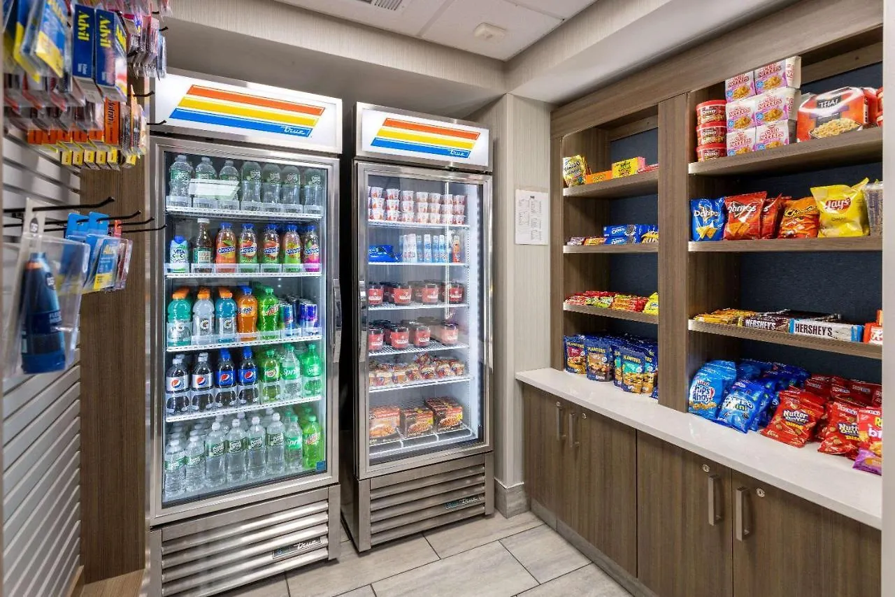Baymont By Wyndham White Plains - Elmsford Hotel